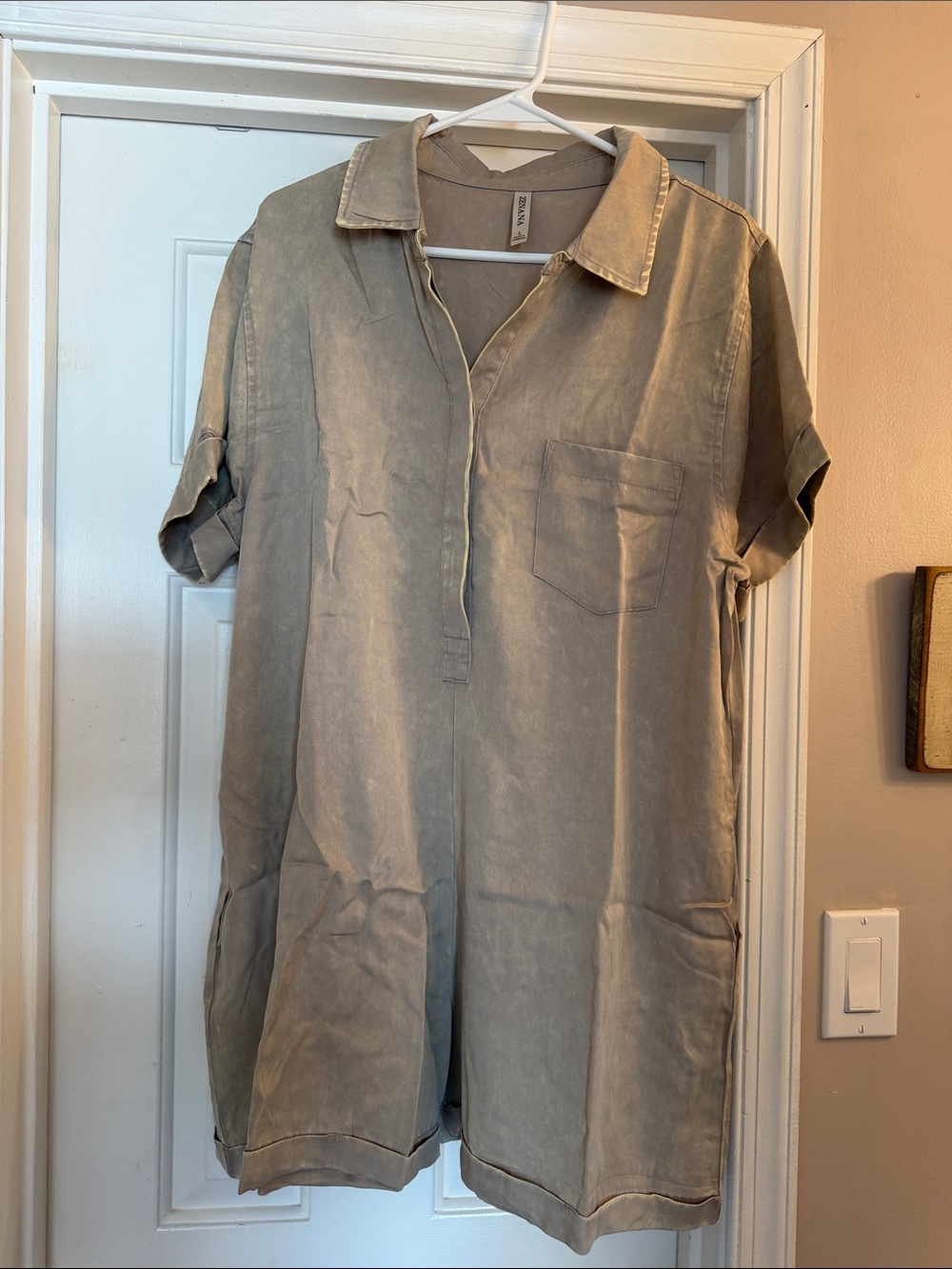 Zenana Romper, Size Large, NEW